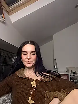 Snapshot of RosieCheexxxxxx chatting on December 2, 5:41 pm RosieCheexxxxxx online show from December 2, 5:41 pm