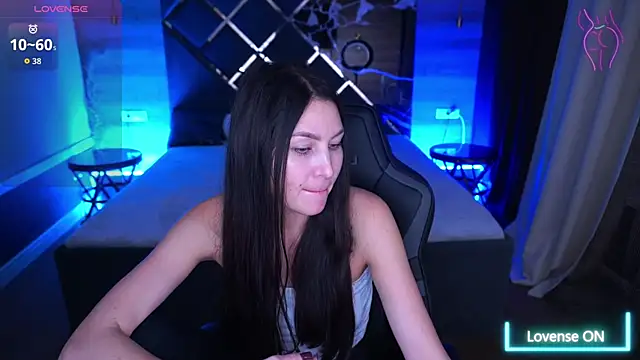 EliseVelour online show from November 13, 3:55 pm