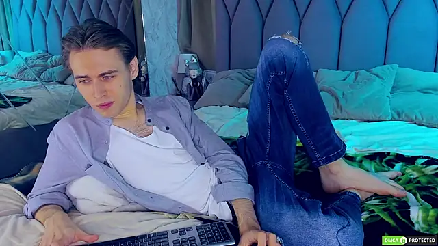 Snapshot of WilliamDyson chatting on November 5, 3:06 am WilliamDyson online show from November 5, 3:06 am