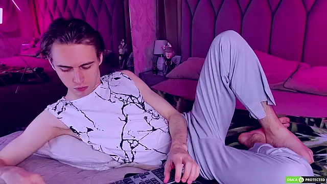 Snapshot of WilliamDyson chatting on November 26, 4:02 am WilliamDyson online show from November 26, 4:02 am