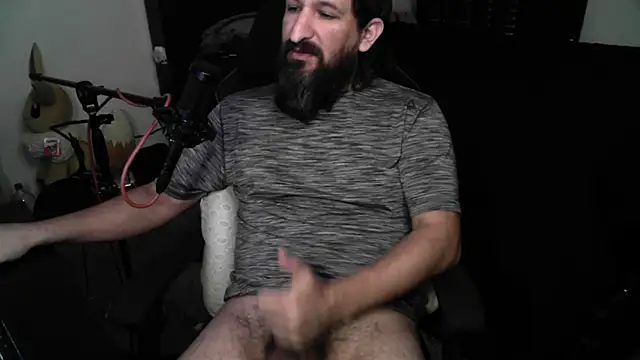 Snapshot of DevilPup75_ chatting on May 17, 7:21 pm DevilPup75 online show from May 17, 7:21 pm