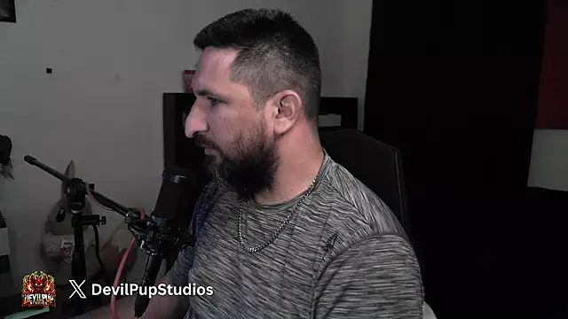 Snapshot of DevilPup75_ chatting on June 5, 4:19 am DevilPup75 online show from June 5, 4:19 am