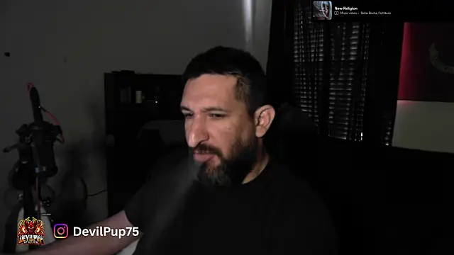 Snapshot of DevilPup75_ chatting on June 11, 1:31 pm DevilPup75 online show from June 11, 1:31 pm