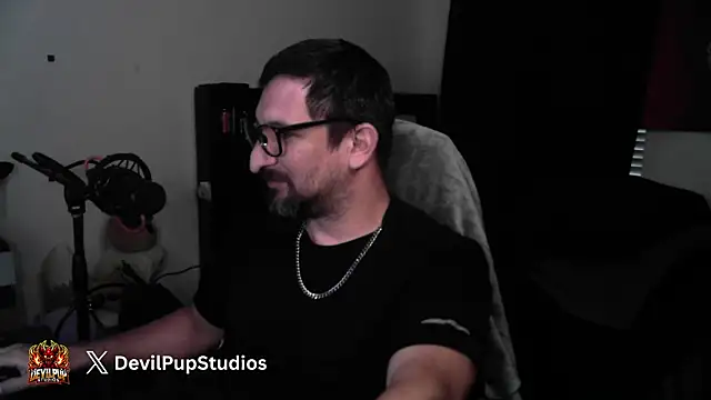 Snapshot of DevilPup75_ chatting on July 9, 11:53 pm DevilPup75 online show from July 9, 11:53 pm