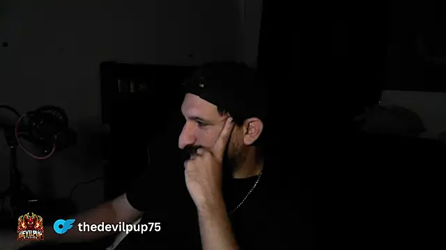 Snapshot of DevilPup75_ chatting on July 16, 11:33 pm DevilPup75 online show from July 16, 11:33 pm