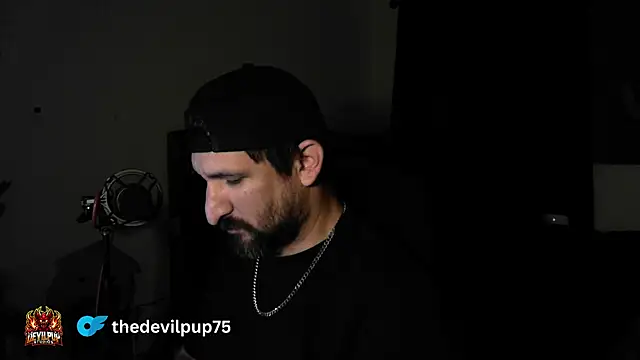 Snapshot of DevilPup75_ chatting on July 26, 3:04 am DevilPup75 online show from July 26, 3:04 am