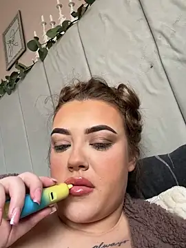 GoddessPrincesss online show from December 5, 10:57 am