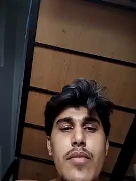 HarryChoudhary21 online show from May 3, 7:31 pm