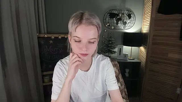 Madelaineses online show from January 7, 8:50 am