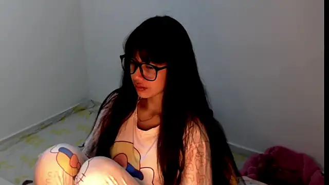 Snapshot of meganmiauu chatting on May 18, 9:48 am meganmiauu online show from May 18, 9:48 am