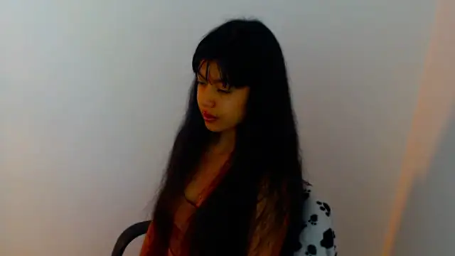 Snapshot of meganmiauu chatting on July 28, 11:28 am meganmiauu online show from July 28, 11:28 am