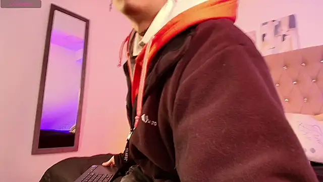 OzorioDany online show from December 14, 3:56 am