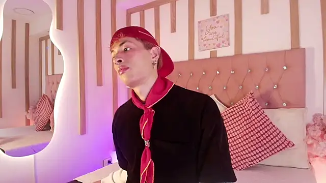 OzorioDany online show from April 4, 4:55 am