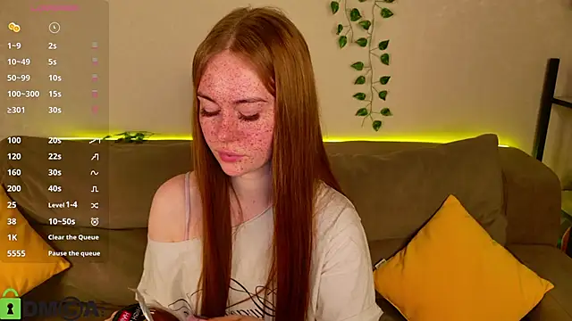 Roxy Sunnny online show from November 12, 9:32 am