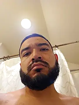 Snapshot of Lb228w chatting on October 10, 12:31 am Lb228w online show from October 10, 12:31 am