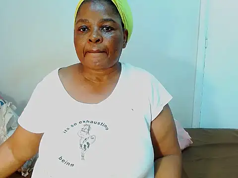 Love-Racheal75 online show from October 4, 7:17 am