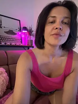 Snapshot of sonyaxbelle chatting on June 2, 6:54 pm sonyaxbelle online show from June 2, 6:54 pm