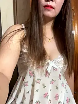 Moan Mary online show from October 15, 11:38 pm