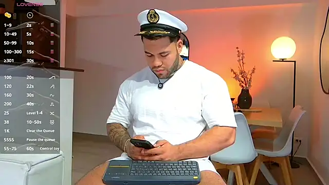 Snapshot of Michael_Salens chatting on October 27, 10:36 pm Michael Salens online show from October 27, 10:36 pm