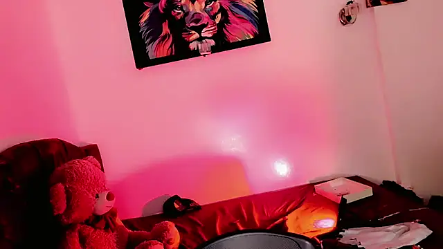 Snapshot of Rossedewitt_ chatting on May 31, 9:05 am Rossedewitt online show from May 31, 9:05 am