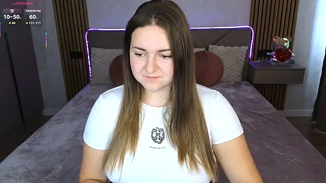 Snapshot of Mysti_Kate chatting on September 29, 10:53 am Mysti Kate online show from September 29, 10:53 am