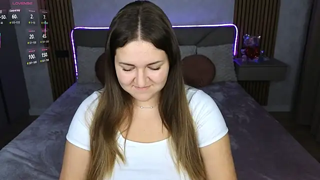 Snapshot of Mysti_Kate chatting on October 7, 7:00 pm Mysti Kate online show from October 7, 7:00 pm