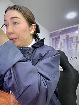 SUSY  06 online show from March 4, 12:11 pm