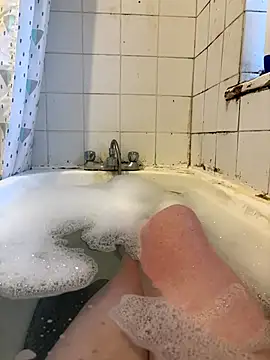 Snapshot of Taboo-Lou chatting on September 25, 5:49 pm Taboo-Lou online show from September 25, 5:49 pm