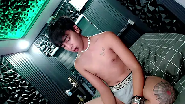 xblack clover online show from January 7, 10:23 pm