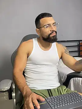 vincentjaxon online show from March 27, 8:52 pm