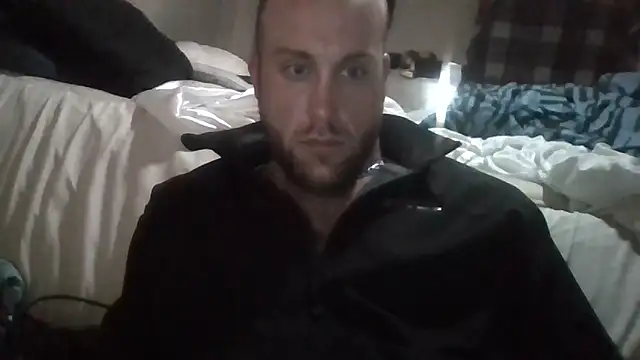 Luv2SuckBWC92 online show from March 8, 9:35 am