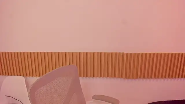 OliviaSweett online show from April 30, 4:57 pm