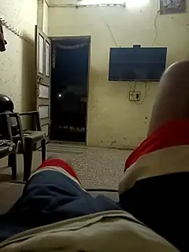 monubigcoock online show from April 2, 4:26 pm