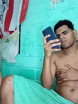 Snapshot of Bigtiti01 chatting on September 23, 2:36 am Bigtiti01 online show from September 23, 2:36 am