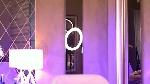 FrancescaDante online show from February 24, 6:55 am