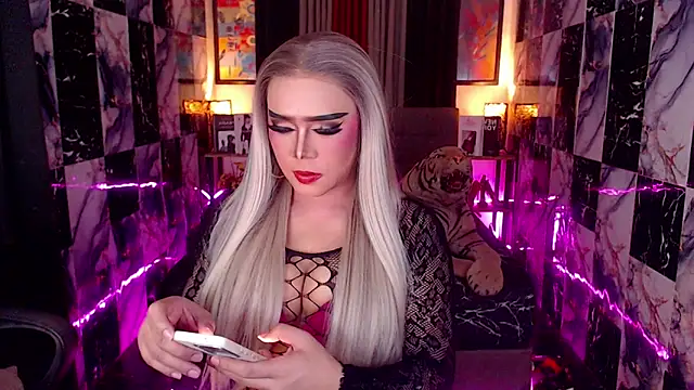 Seductivemeganxx online show from January 17, 7:13 am