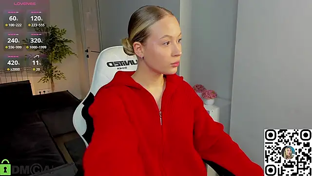 Snapshot of Margo-pvt chatting on November 11, 12:54 am Margo-pvt online show from November 11, 12:54 am