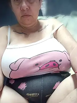 SinisterBabe online show from August 3, 11:59 am