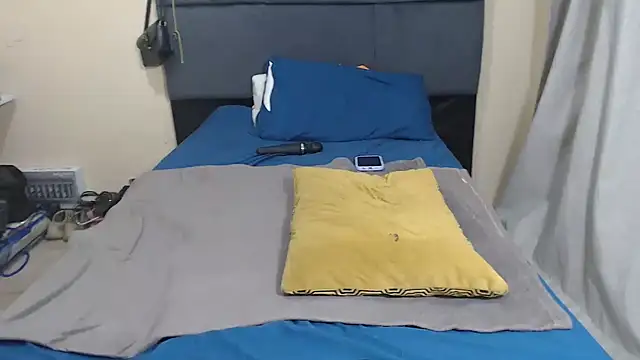 AfricanPopi online show from April 3, 6:17 pm