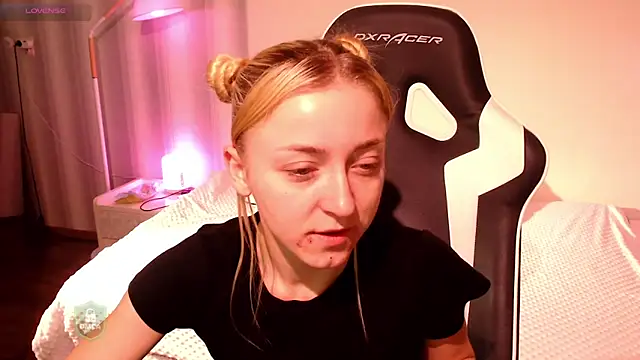 space danger online show from December 20, 6:09 am