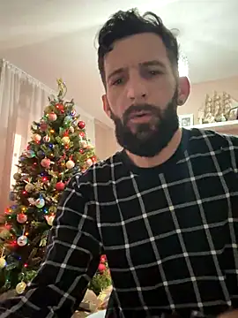 Snapshot of Michel_huge chatting on December 20, 6:53 am Michel huge online show from December 20, 6:53 am