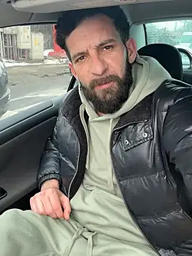 Snapshot of Michel_huge chatting on February 23, 8:33 am Michel huge online show from February 23, 8:33 am