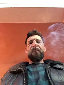 Snapshot of Michel_huge chatting on March 4, 5:35 am Michel huge online show from March 4, 5:35 am