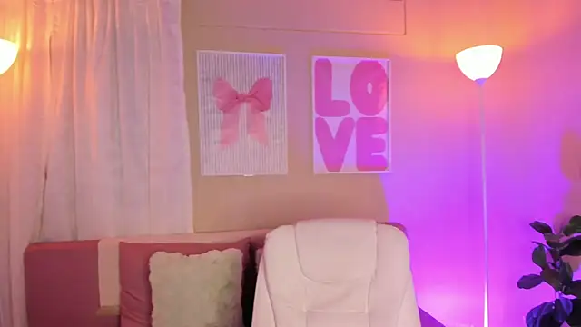 kissme cutie online show from December 17, 7:42 pm