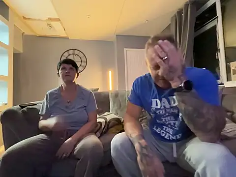 backdoorgalore4you online show from March 13, 10:05 pm