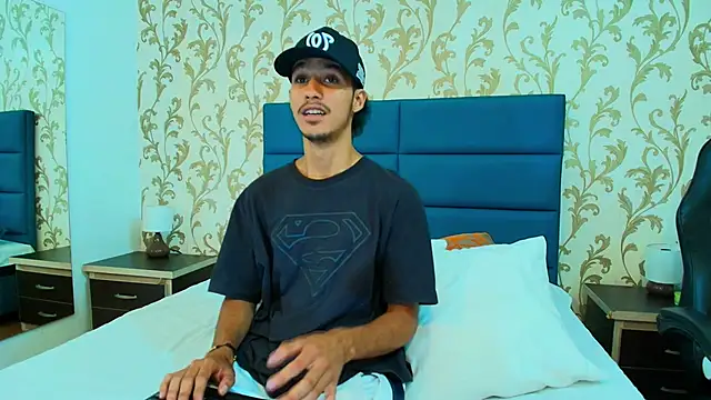 Marcus Jeron online show from October 6, 11:57 pm