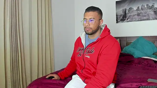 AntonyDAngelo25 online show from March 10, 2:16 am