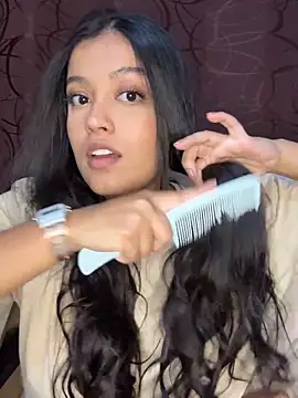 Camila Bustamante online show from October 13, 11:38 pm