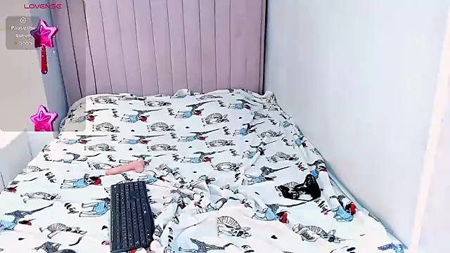 CandySays online show from October 27, 12:20 pm