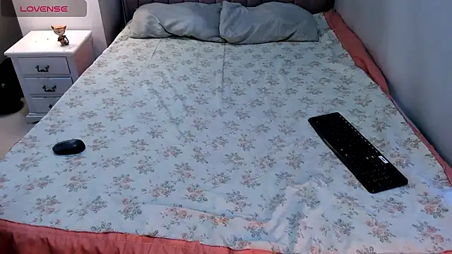 CandySays online show from November 27, 11:56 am